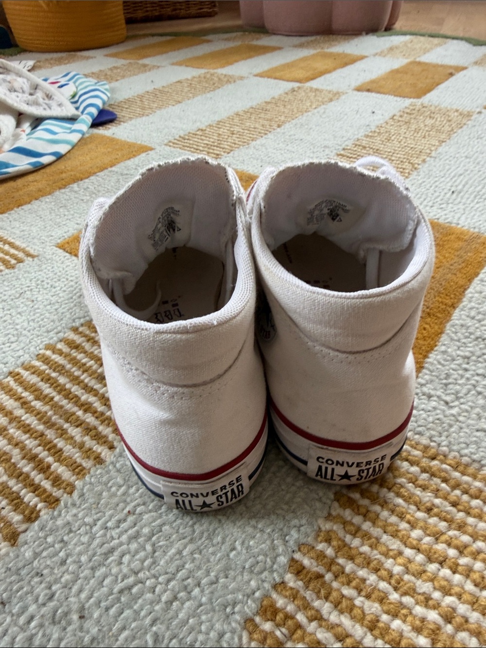 Converse All Star White High Top Tennis Shoes women’s size 9 - Picture 3 of 6